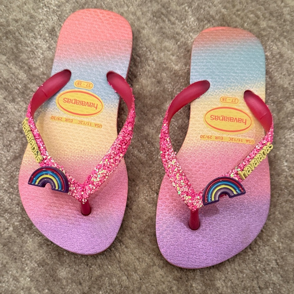 Havaianas Kids Gradient Rainbow Flip Flops - Pink and Blue